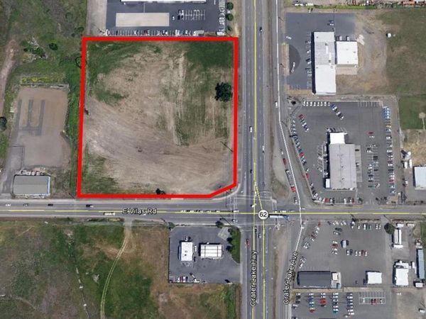 5011 Highway 62, Medford, OR 97502