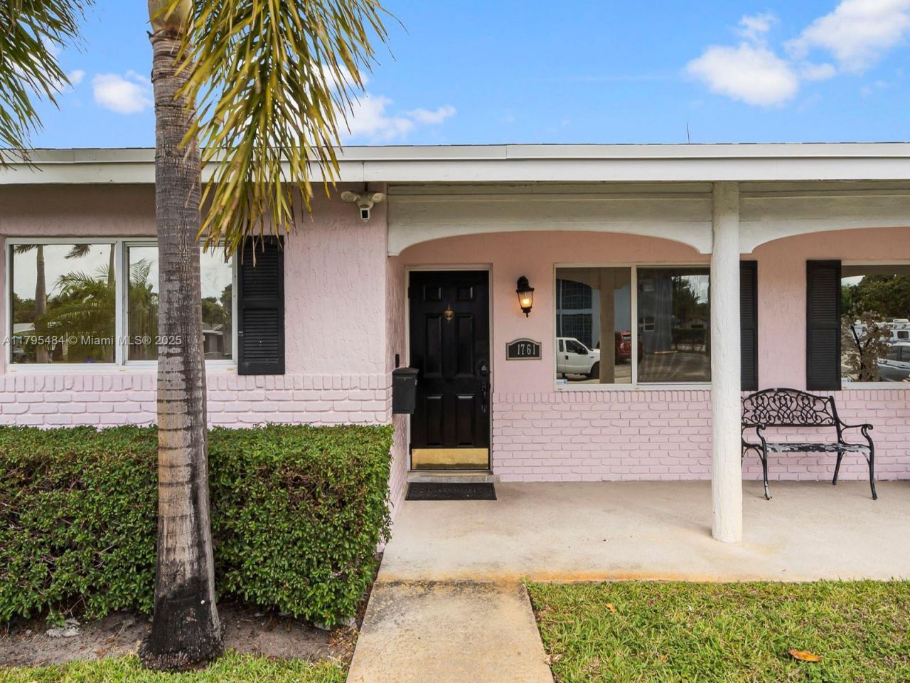 1761 NE 52nd St, Unit 1-2, Fort Lauderdale, FL 33334 Photo