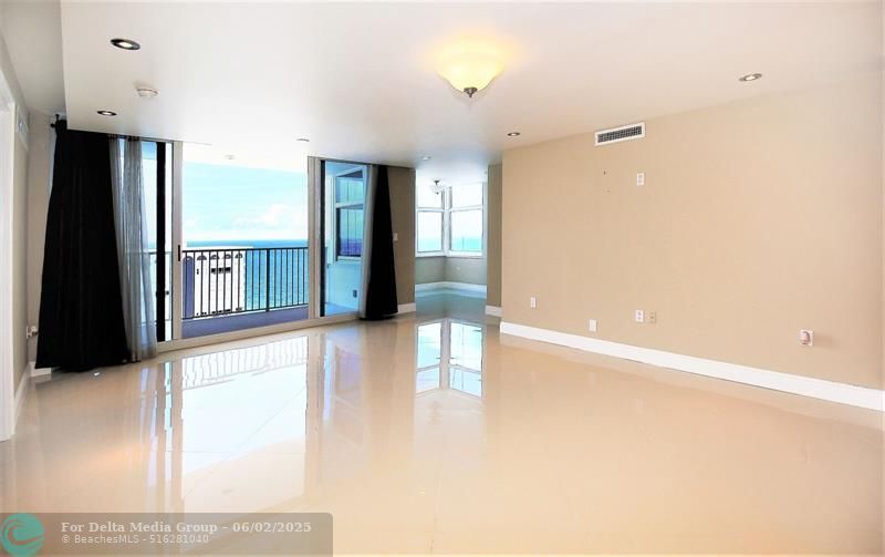 1360 S Ocean Boulevard, Unit 2806, Pompano Beach, FL 33062 Photo