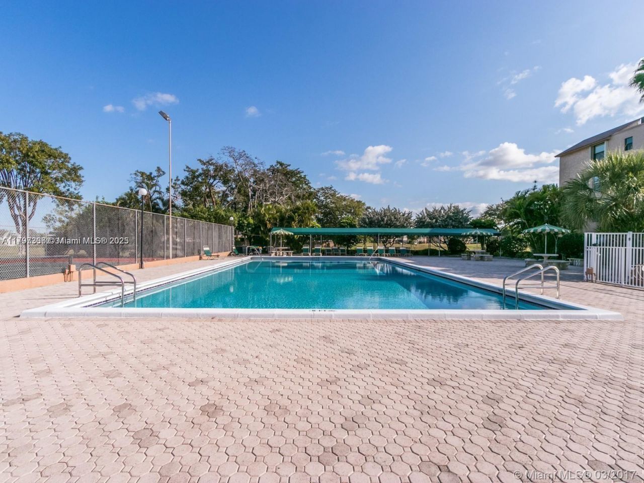7431 NW 1st St, Unit 407, Margate, FL 33063 Photo