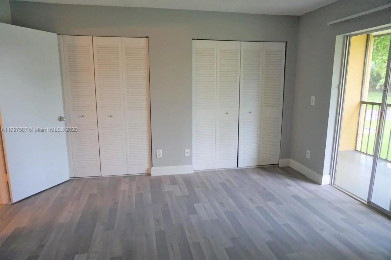 1722 W Meadows Cir W, Unit 1722, Boynton Beach, FL 33436 Photo