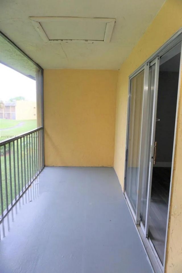 1722 W Meadows Cir W, Unit 1722, Boynton Beach, FL 33436 Photo