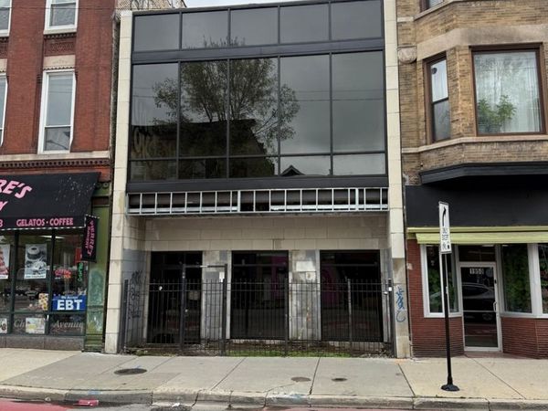 1954 W Chicago Avenue, Chicago, IL 60622