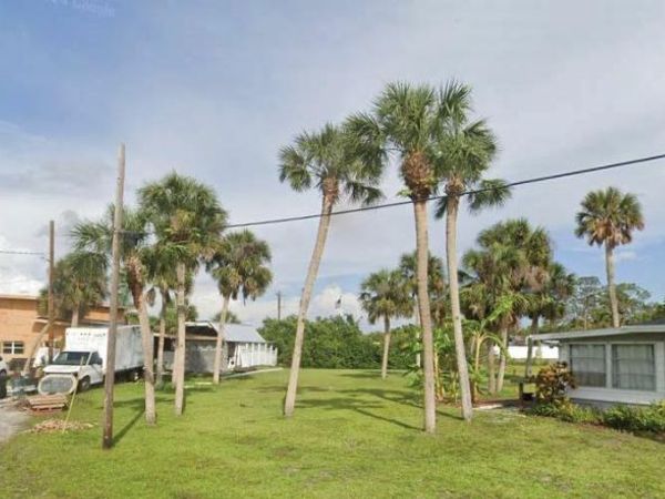 ROSE DRIVE, VENICE, FL 34293