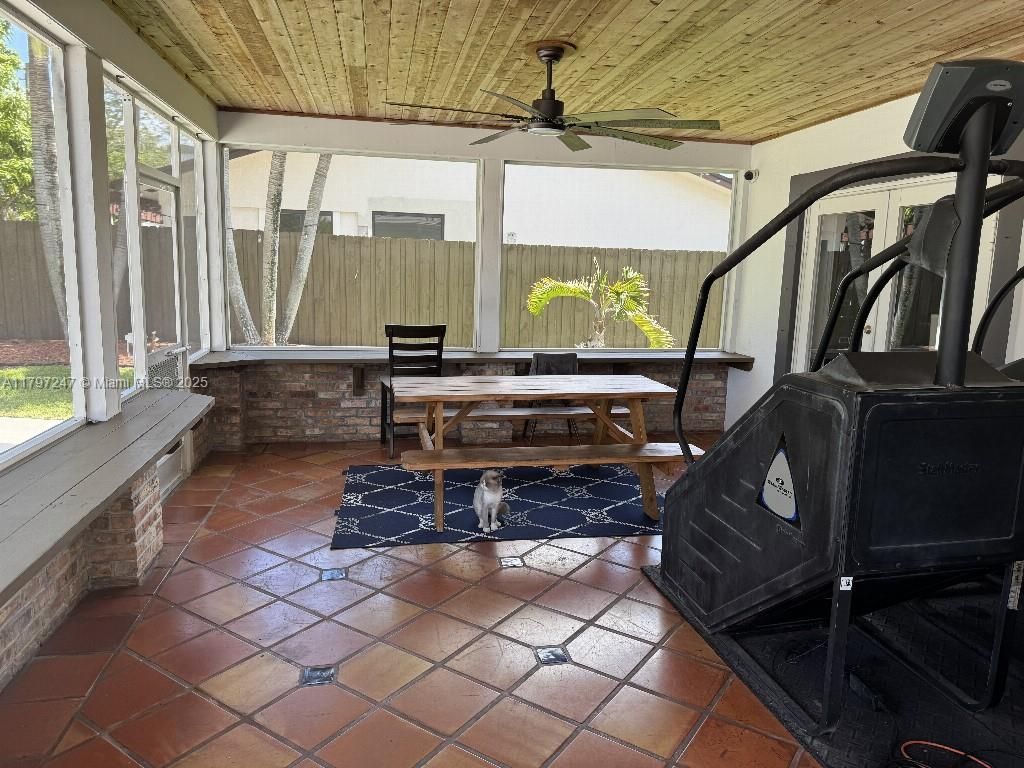 18211 SW 95th Ct, Palmetto Bay, FL 33157 Photo