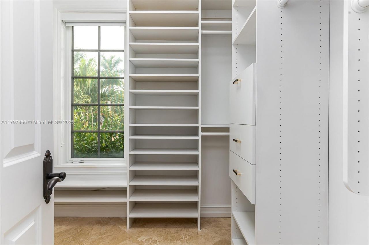 1309 Middle River Dr, Fort Lauderdale, FL 33304 Photo