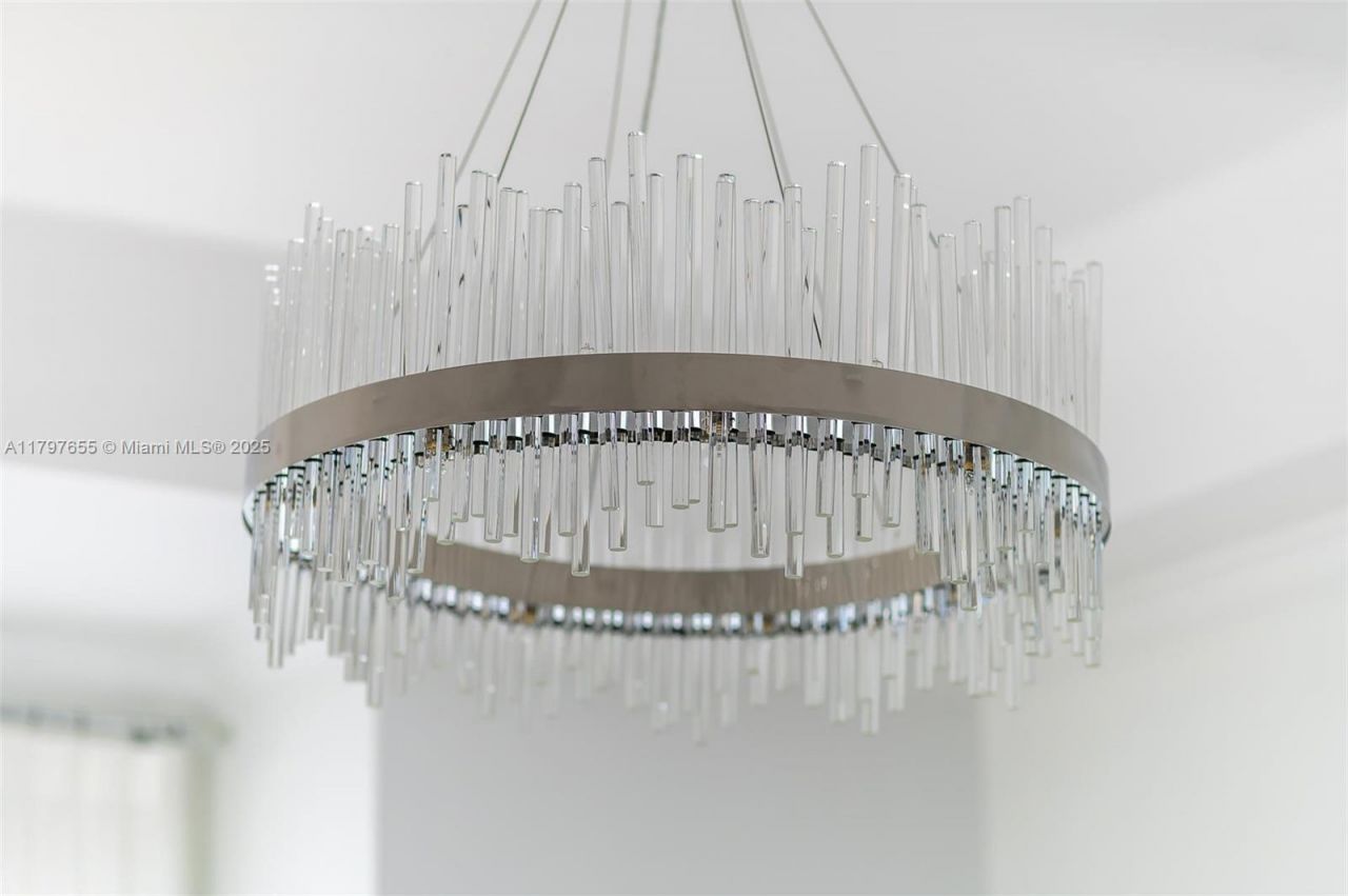 1309 Middle River Dr, Fort Lauderdale, FL 33304 Photo