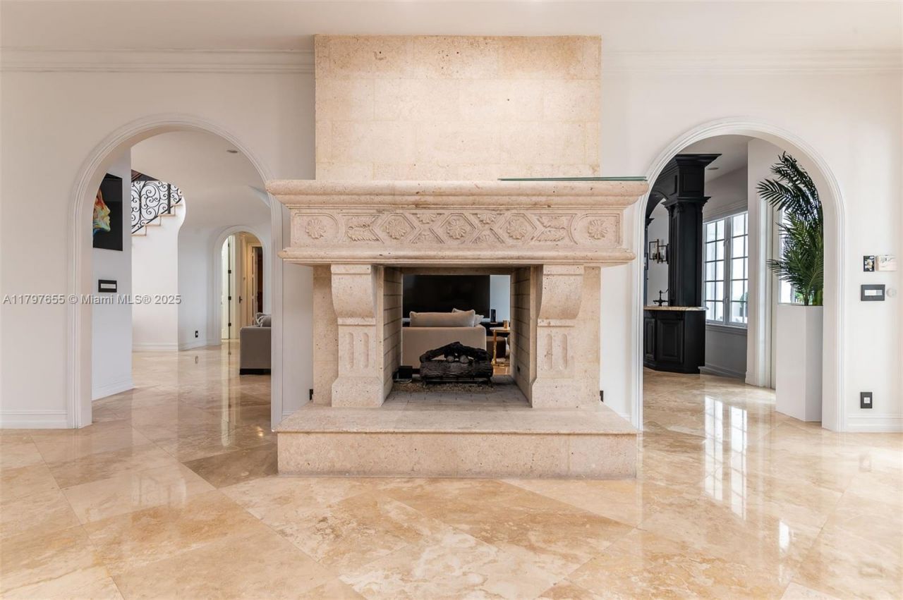 1309 Middle River Dr, Fort Lauderdale, FL 33304 Photo