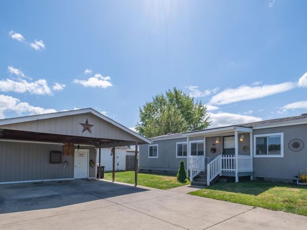 610 Vaughan (#49) Ln, Lebanon, OR 97355