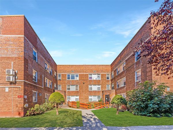 138-25 68 Drive, Unit 3D, Kew Garden Hills, NY 11367
