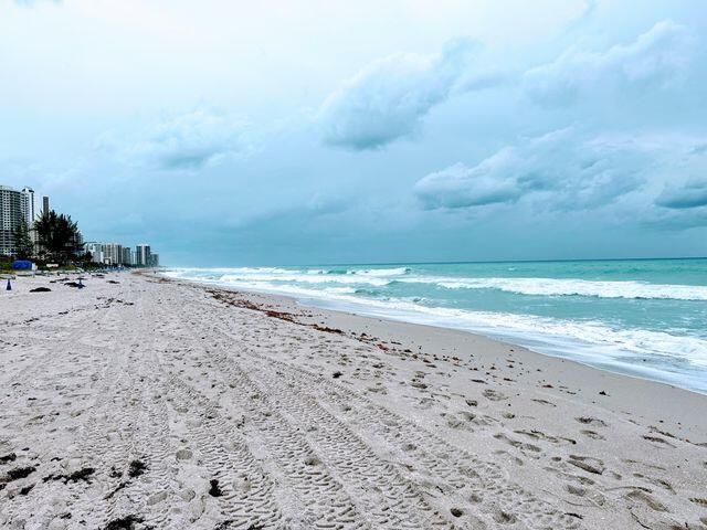 125 S Ocean Avenue, Unit 207, Palm Beach Shores, FL 33404 Photo