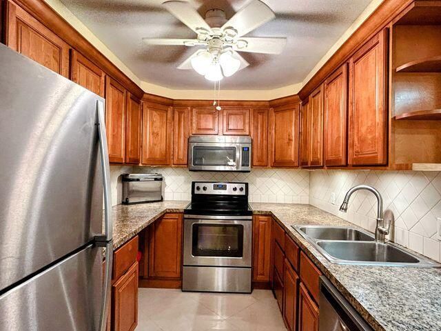 125 S Ocean Avenue, Unit 207, Palm Beach Shores, FL 33404 Photo