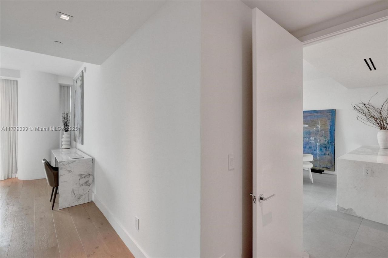 10201 Collins Ave, Unit 404, Bal Harbour, FL 33154 Photo