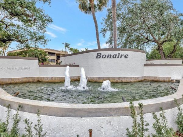 7699 NW 79th Ave, Unit 205, Tamarac, FL 33321