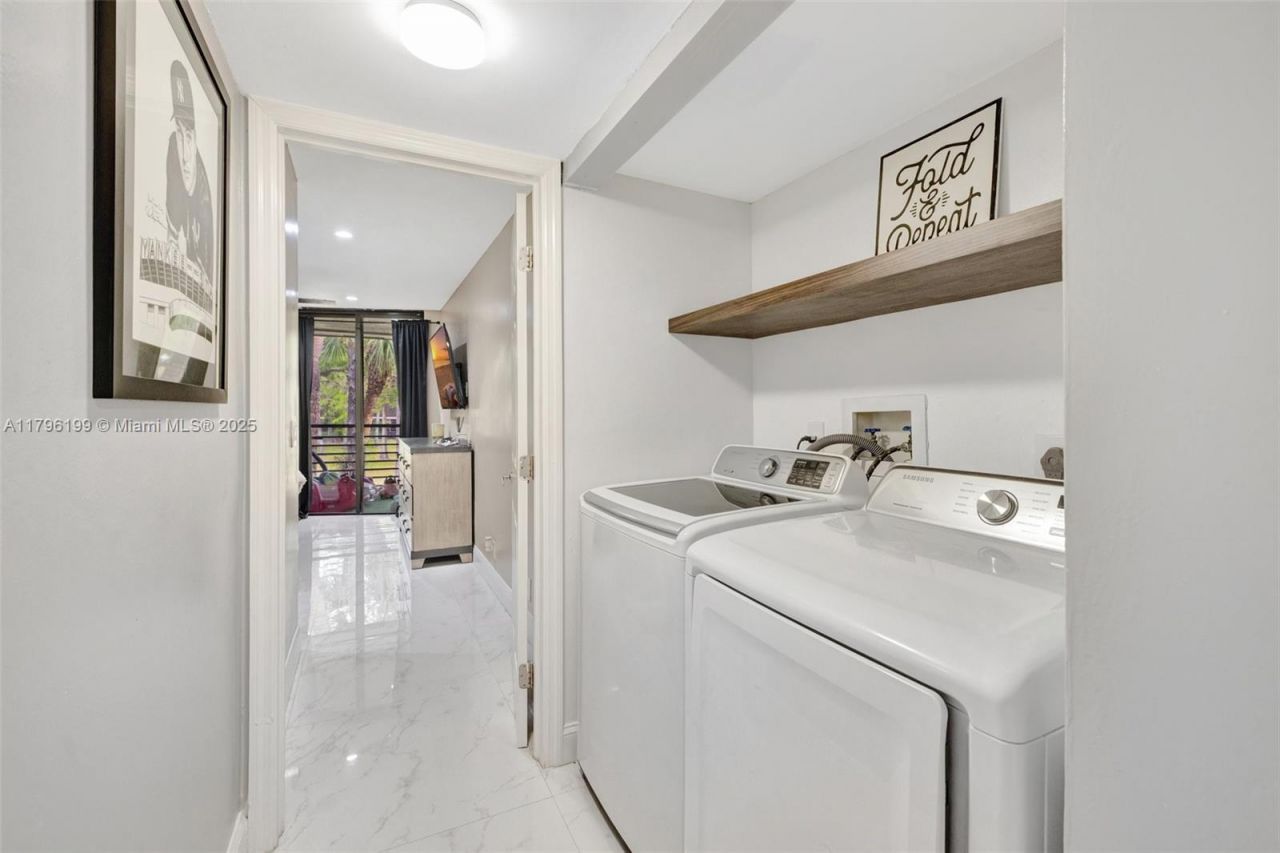 7699 NW 79th Ave, Unit 205, Tamarac, FL 33321 Photo