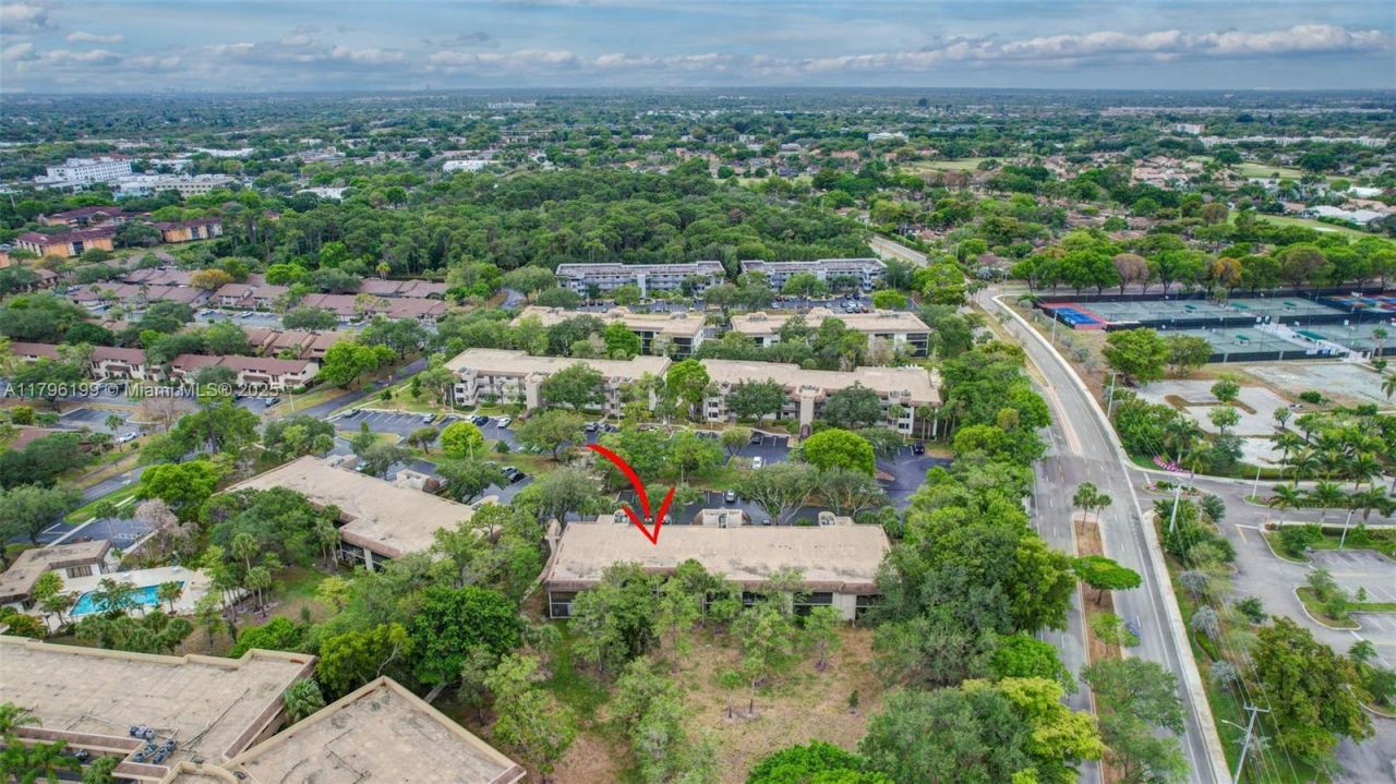 7699 NW 79th Ave, Unit 205, Tamarac, FL 33321 Photo