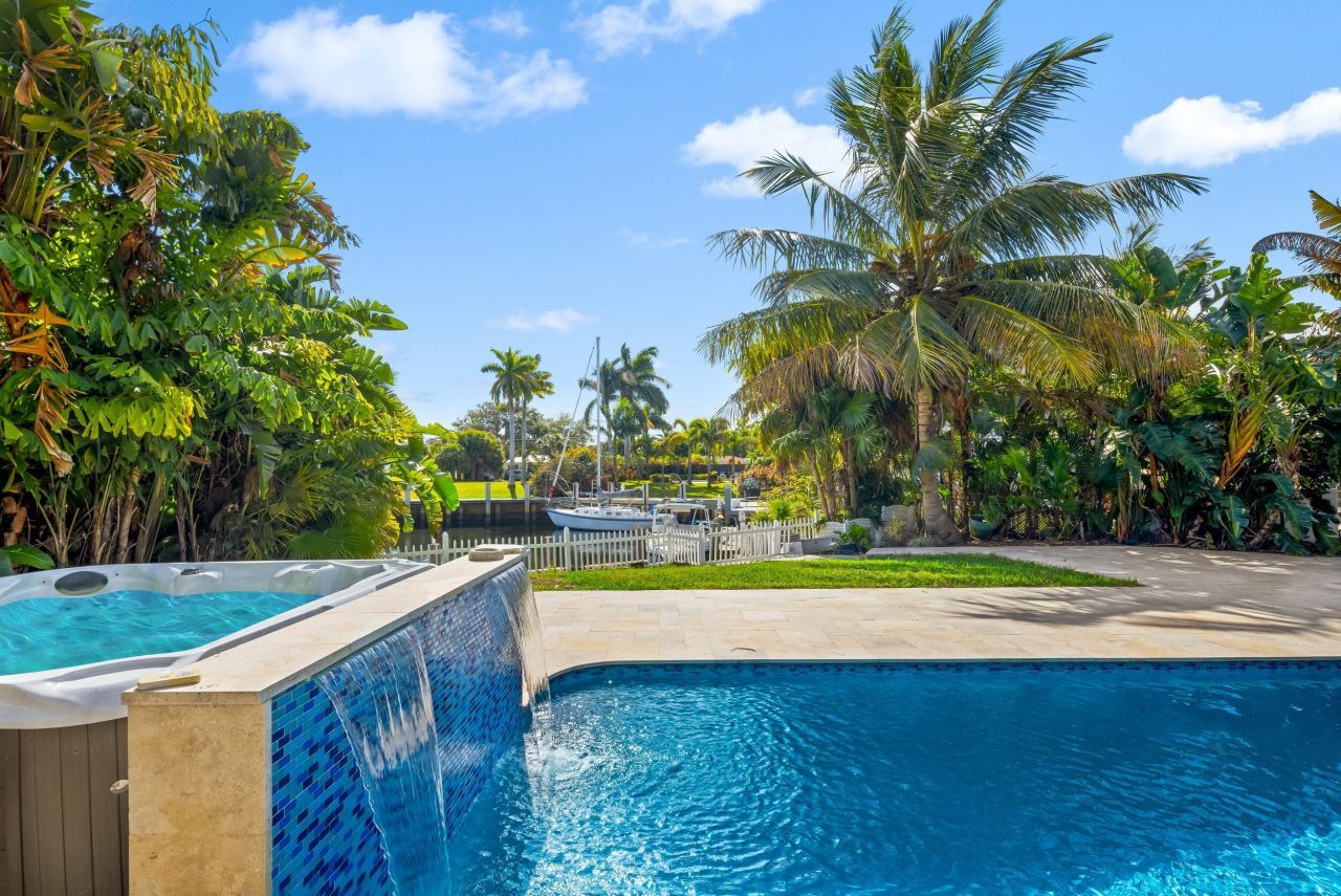 2500 NE 23rd Street, Pompano Beach, FL 33062 Photo