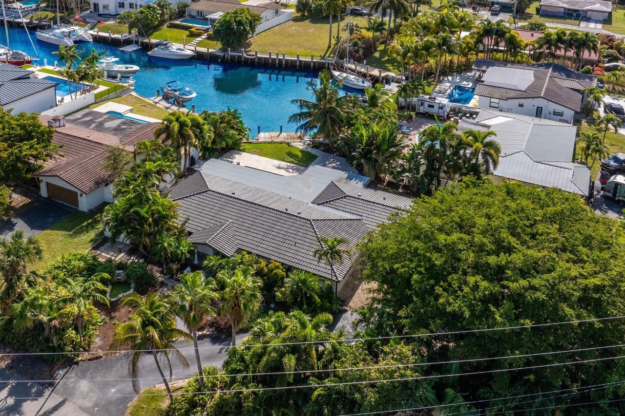 2500 NE 23rd Street, Pompano Beach, FL 33062 Photo