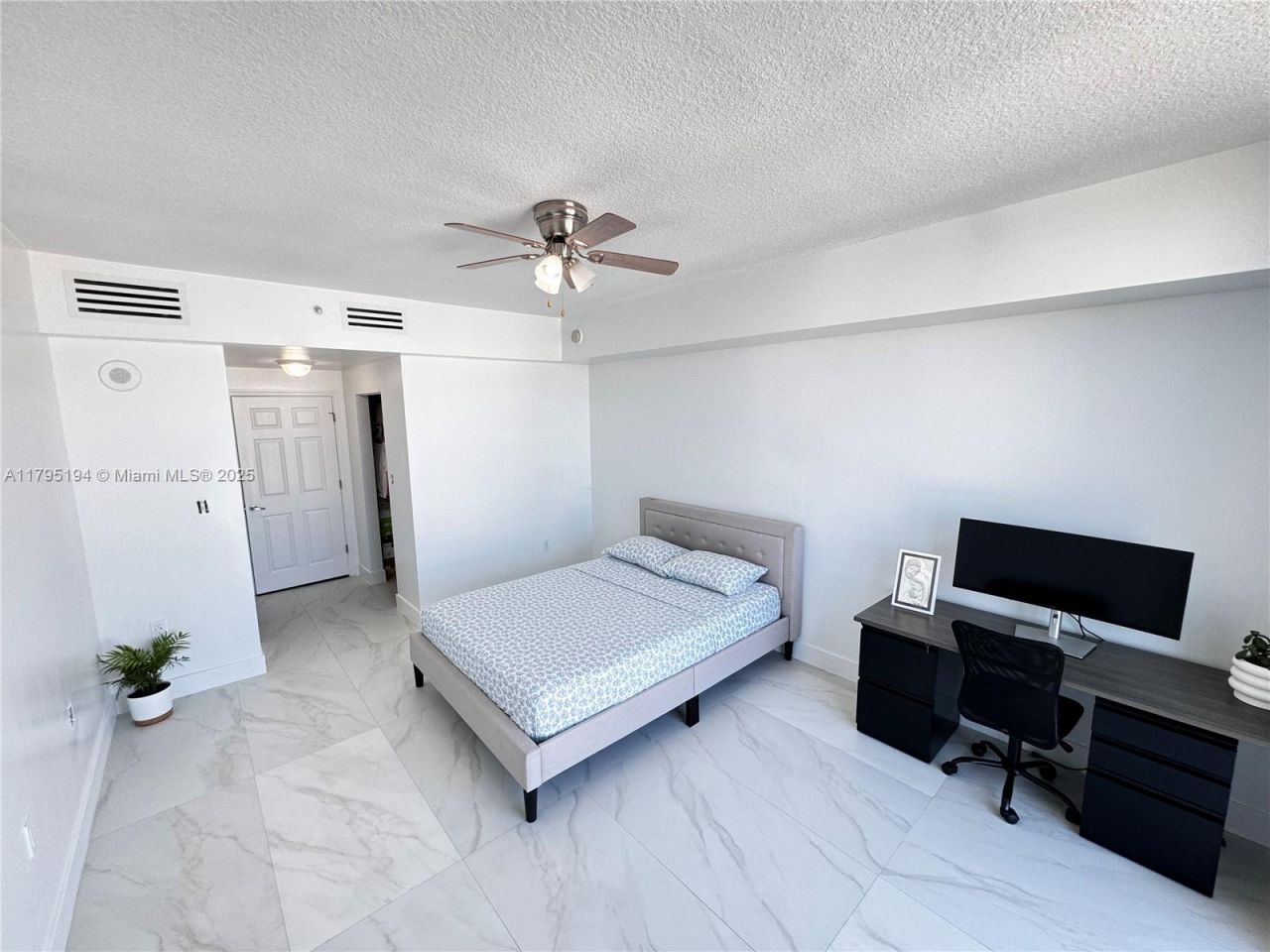 140 S Dixie Hwy, Unit 921, Hollywood, FL 33020 Photo