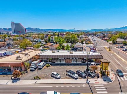 1657 Prater Way, Sparks, NV 89431 Photo