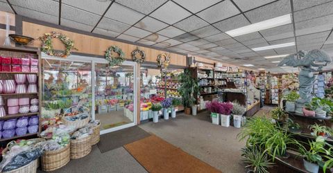 1657 Prater Way, Sparks, NV 89431 Photo