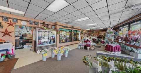 1657 Prater Way, Sparks, NV 89431 Photo