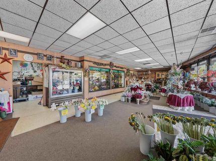 1657 Prater Way, Sparks, NV 89431 Photo