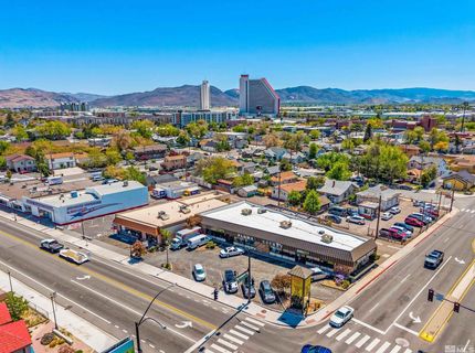 1657 Prater Way, Sparks, NV 89431 Photo