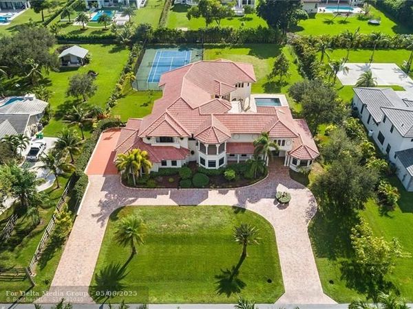 11600 NW 8th St, Plantation, FL 33325