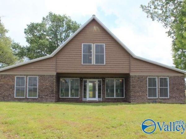 8121 County Road 141, Pisgah, AL 35981