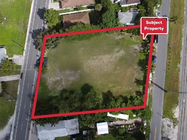 112 NW 4th Ave, Dania Beach, FL 33004