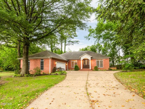 58 Country Club Cove, Jackson, TN 38305