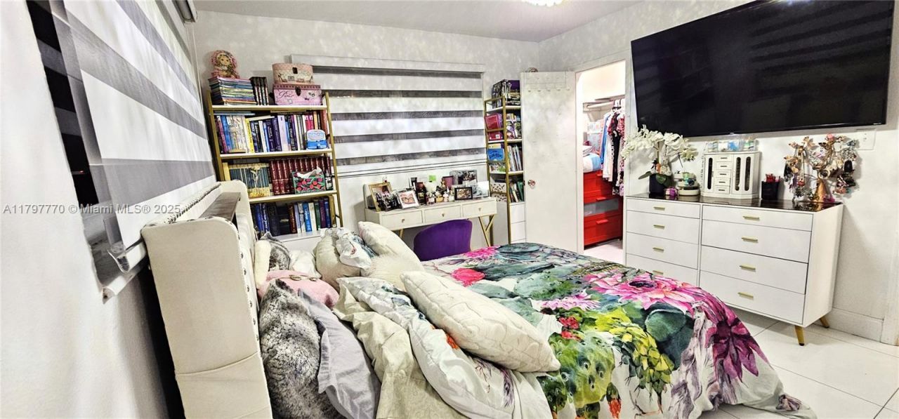 2230 NW 175th St, Miami Gardens, FL 33056 Photo