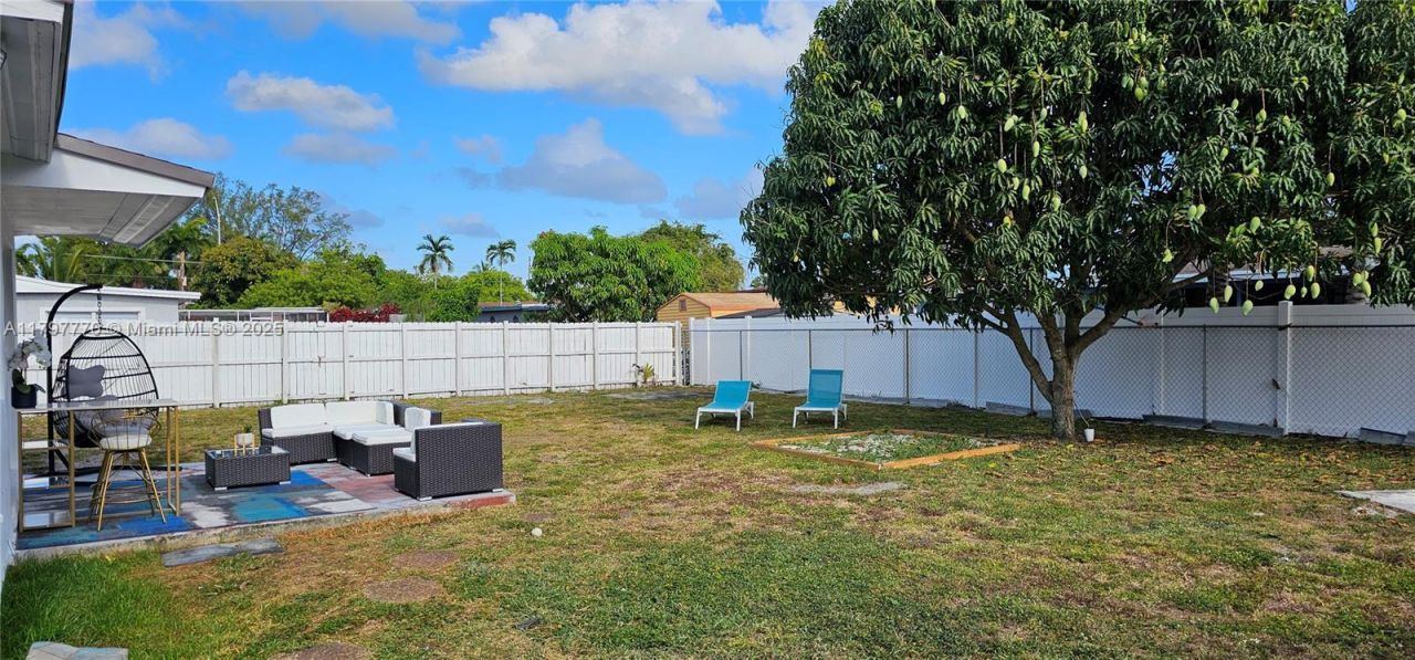 2230 NW 175th St, Miami Gardens, FL 33056 Photo