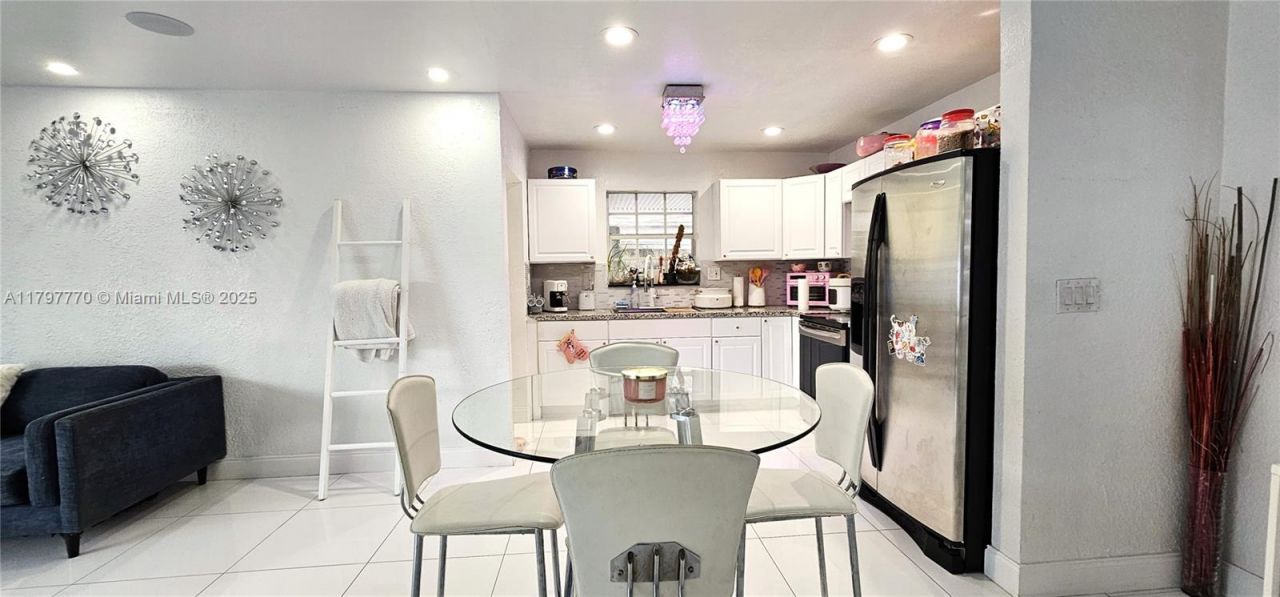 2230 NW 175th St, Miami Gardens, FL 33056 Photo