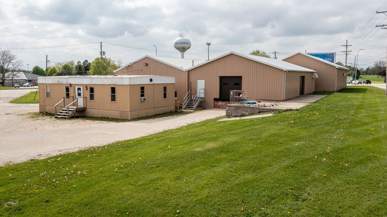 2001 W Main Street, Mendota, IL 61342