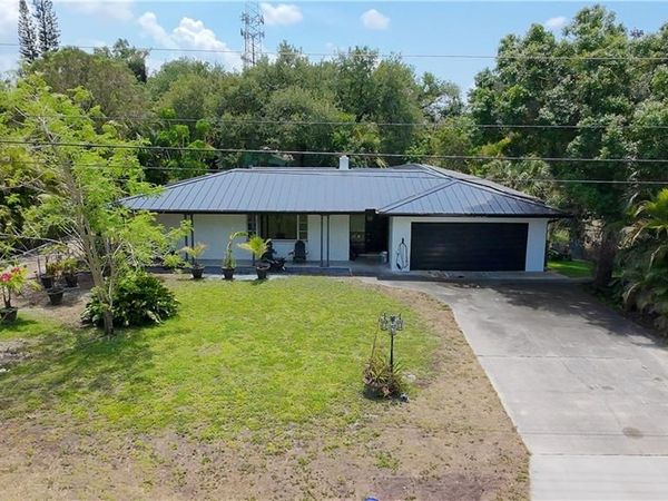 3388 E Riverside DR, FORT MYERS, FL 33916