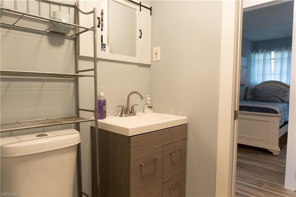 3388 E Riverside Dr, Fort Myers, FL 33916 Photo