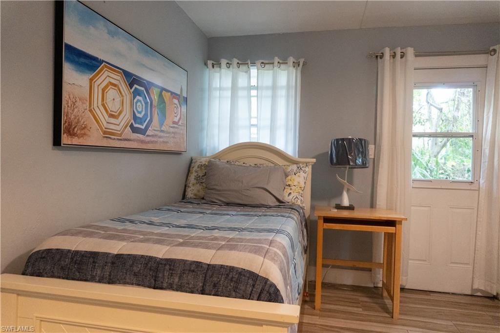 3388 E Riverside Dr, Fort Myers, FL 33916 Photo