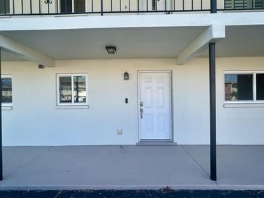 4570 OVERLOOK DRIVE NE, Unit 180, ST PETERSBURG, FL 33703