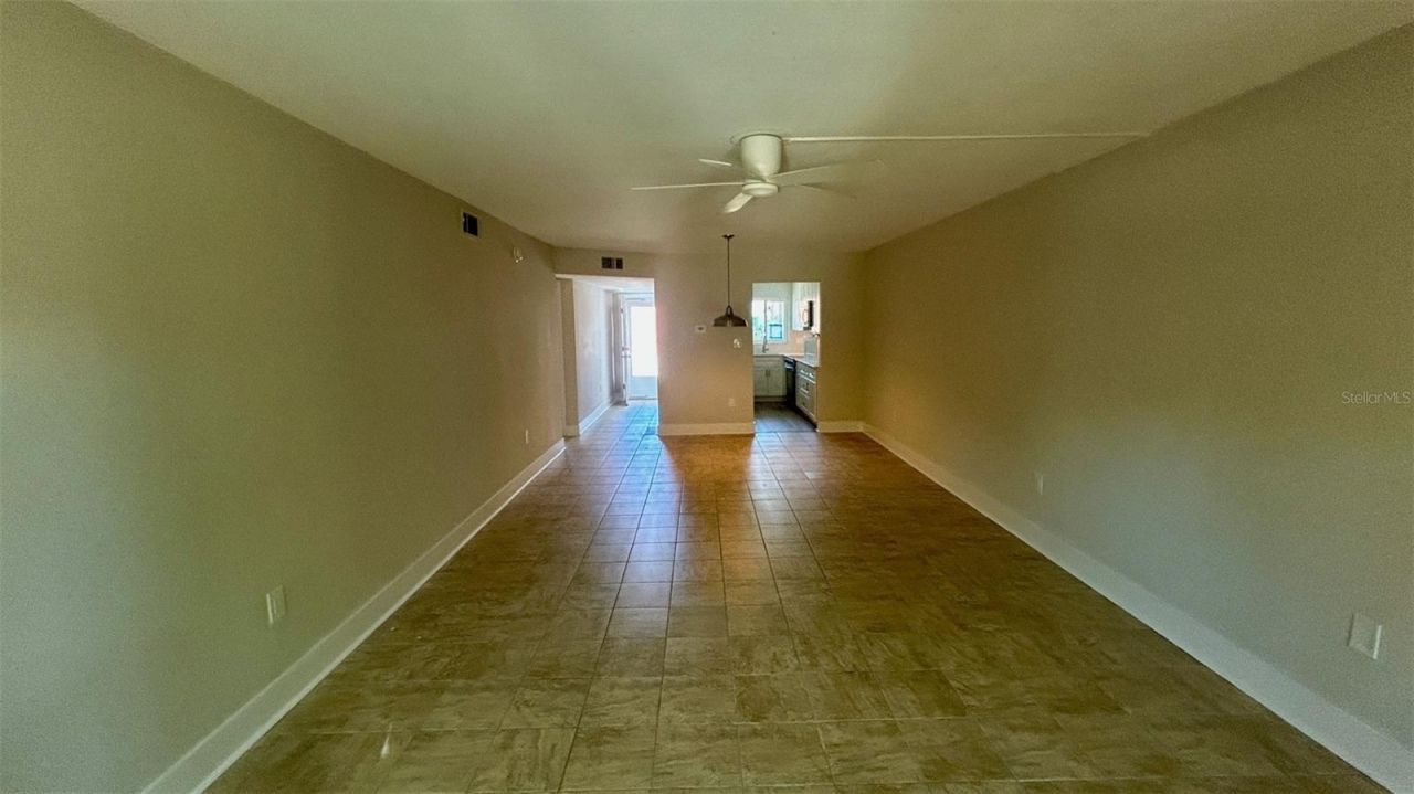 4570 Overlook Drive Ne, Unit 180, Saint Petersburg, FL 33703 Photo