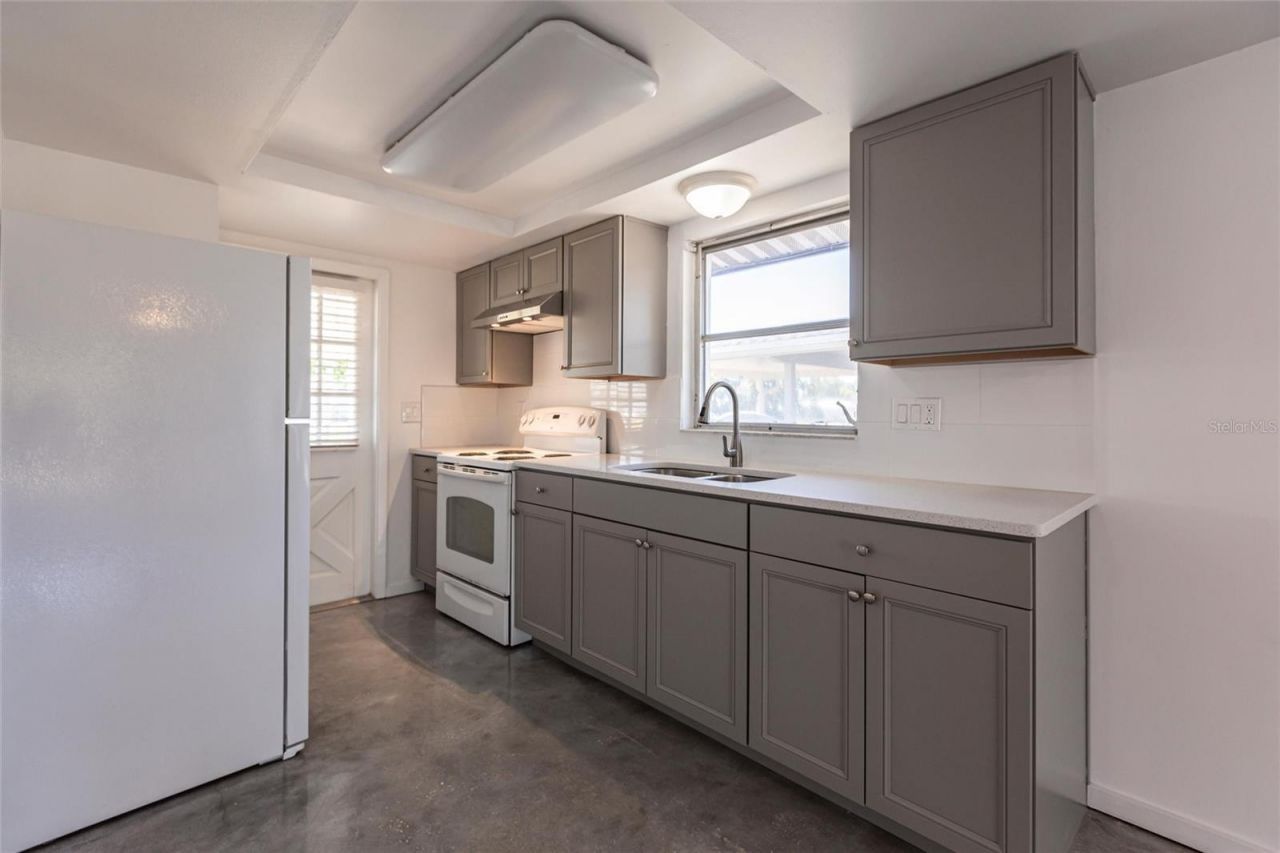 320 & 324 W Ann Street, Punta Gorda, FL 33950 Photo