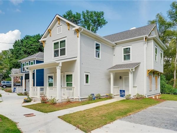 964 Lawton Street SW, Atlanta, GA 30310