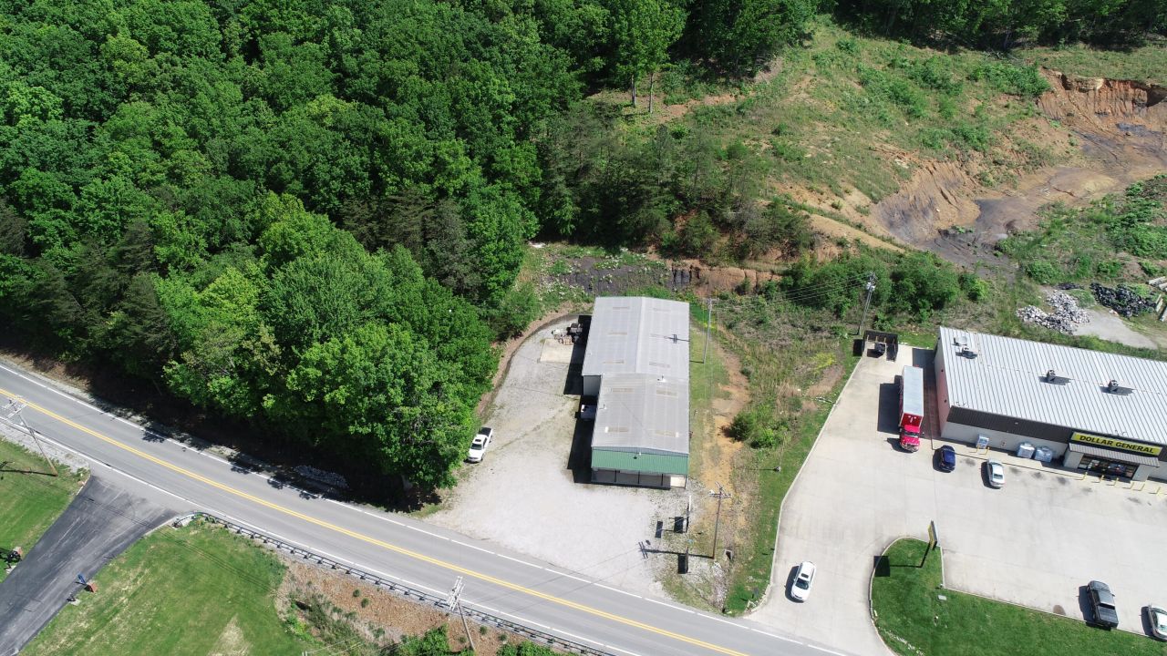 4252 N 25w Highway, Williamsburg, KY 40769 Main Photo