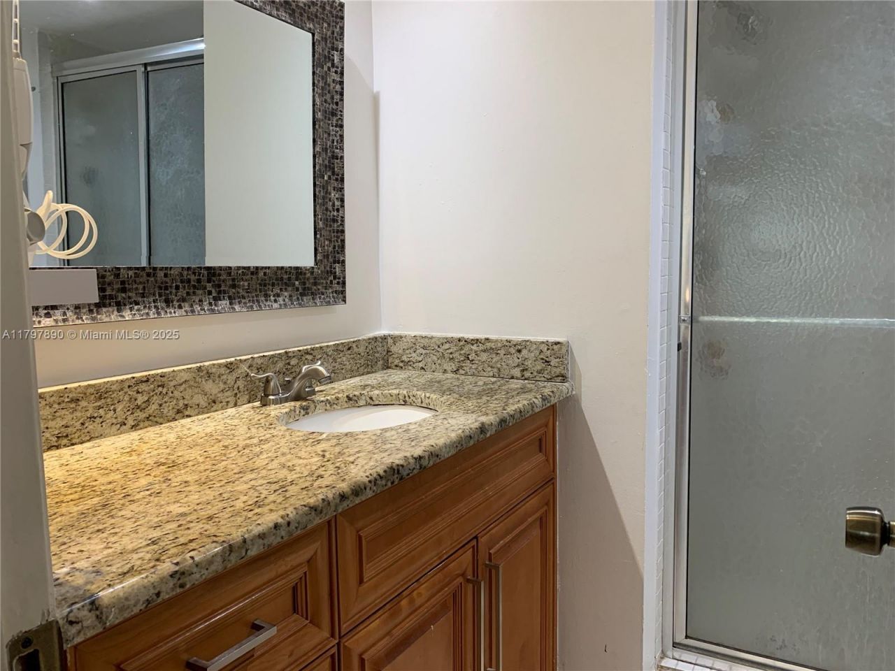 9621 Sunrise Lakes Blvd, Unit 211, Sunrise, FL 33322 Photo