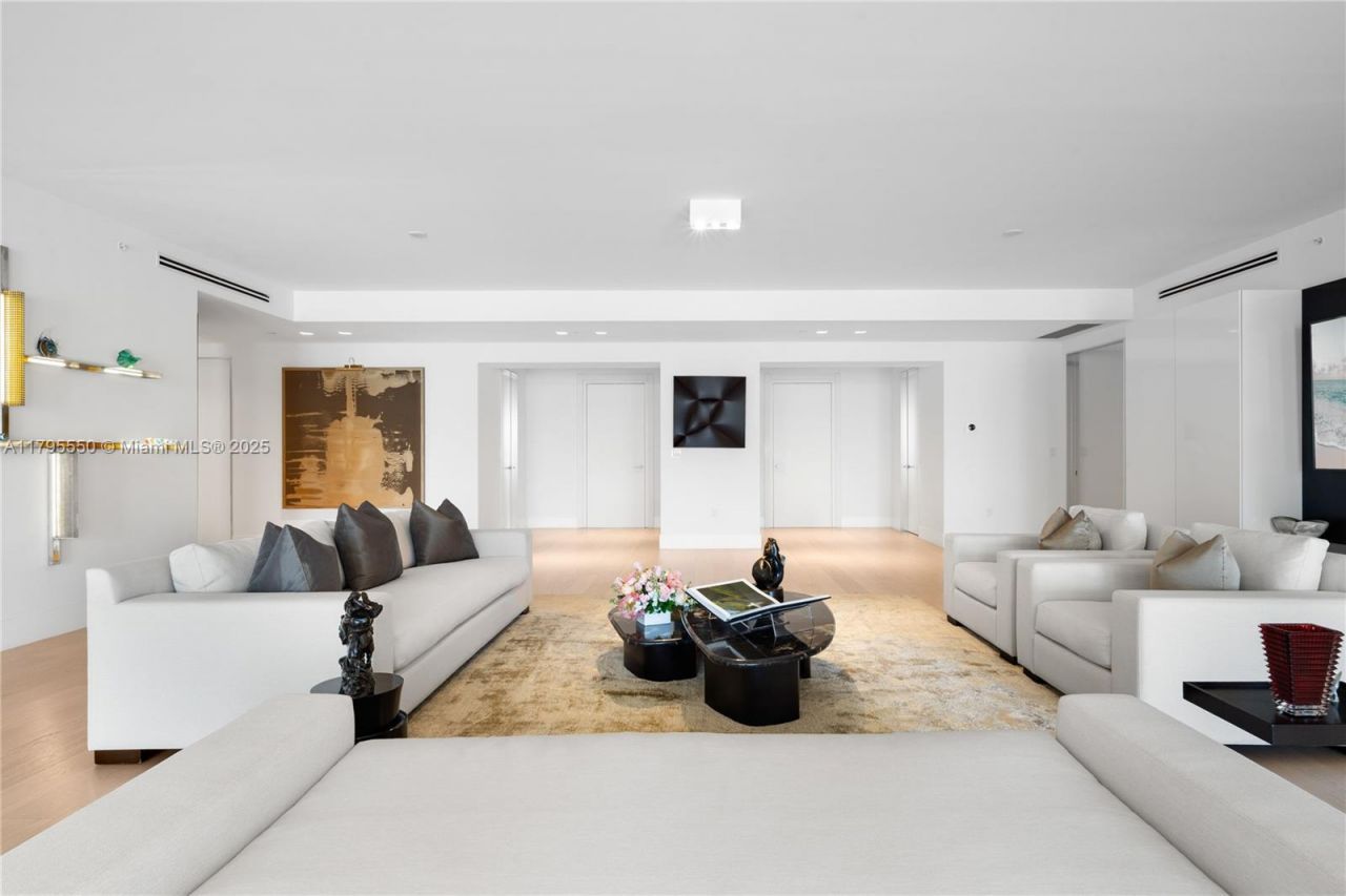 7025 Fisher Island Dr, Unit 7025, Miami Beach, FL 33109 Photo