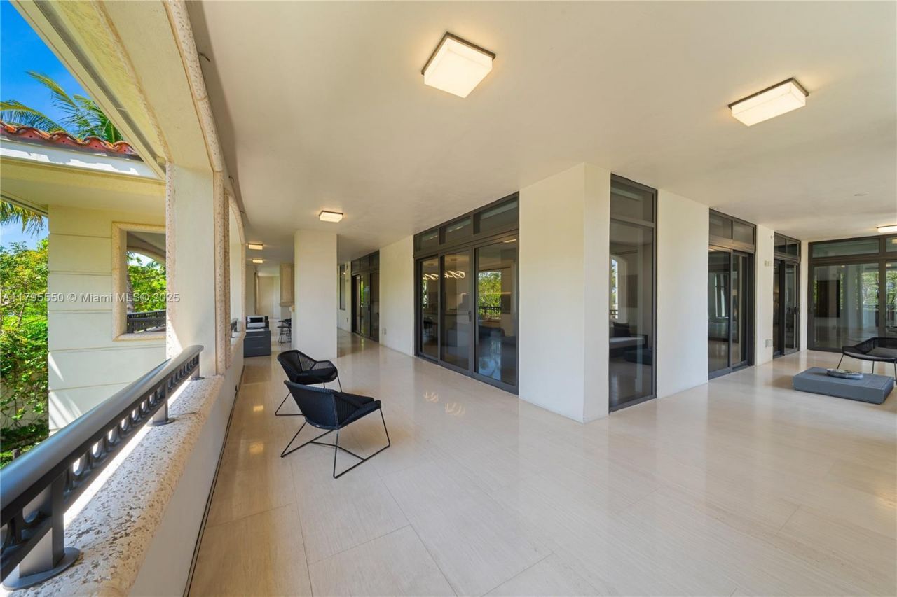 7025 Fisher Island Dr, Unit 7025, Miami Beach, FL 33109 Photo