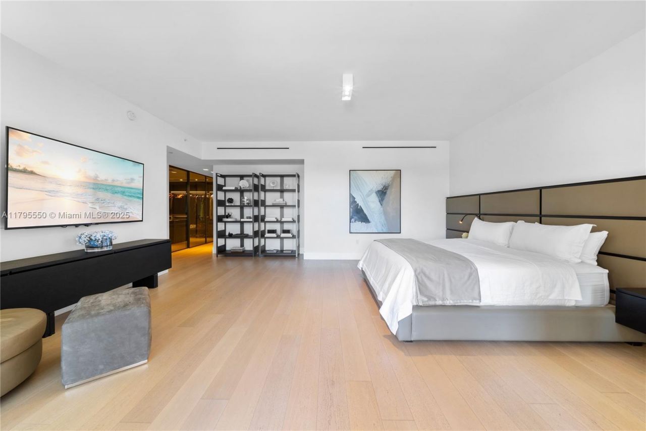 7025 Fisher Island Dr, Unit 7025, Miami Beach, FL 33109 Photo