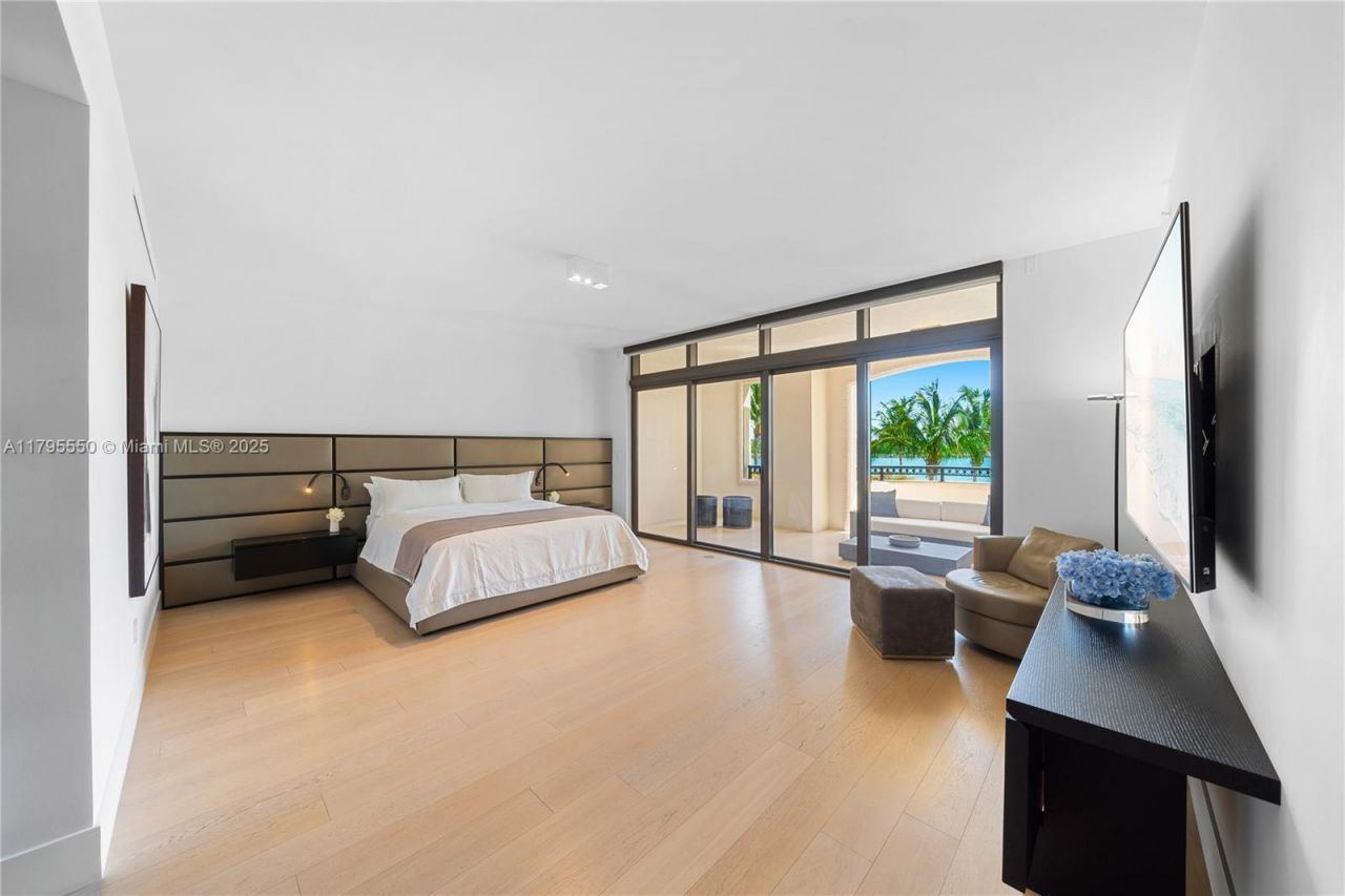 7025 Fisher Island Dr, Unit 7025, Miami Beach, FL 33109 Photo