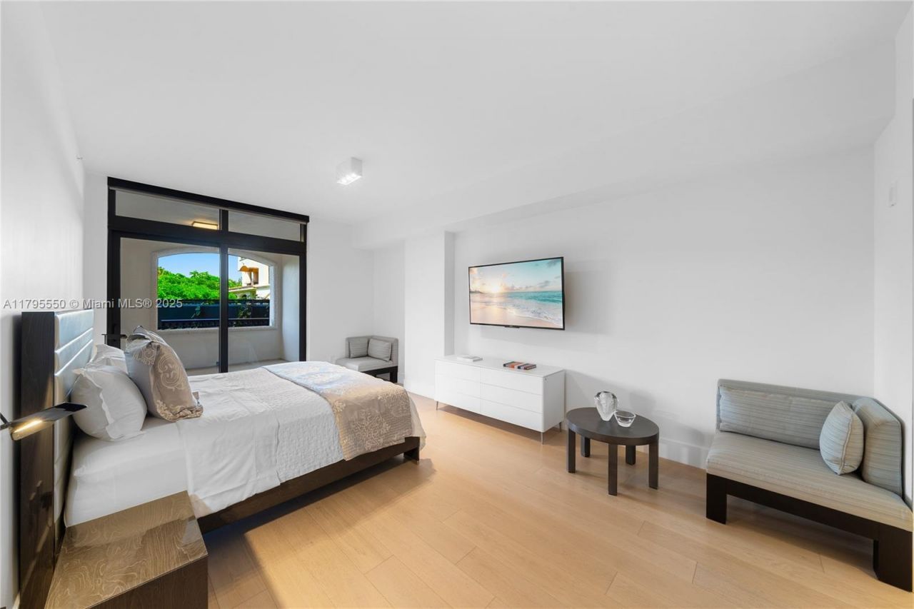 7025 Fisher Island Dr, Unit 7025, Miami Beach, FL 33109 Photo